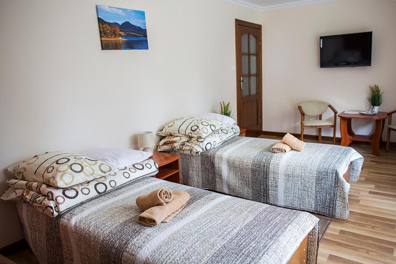 Dw Halicz Hotel Солина Екстериор снимка