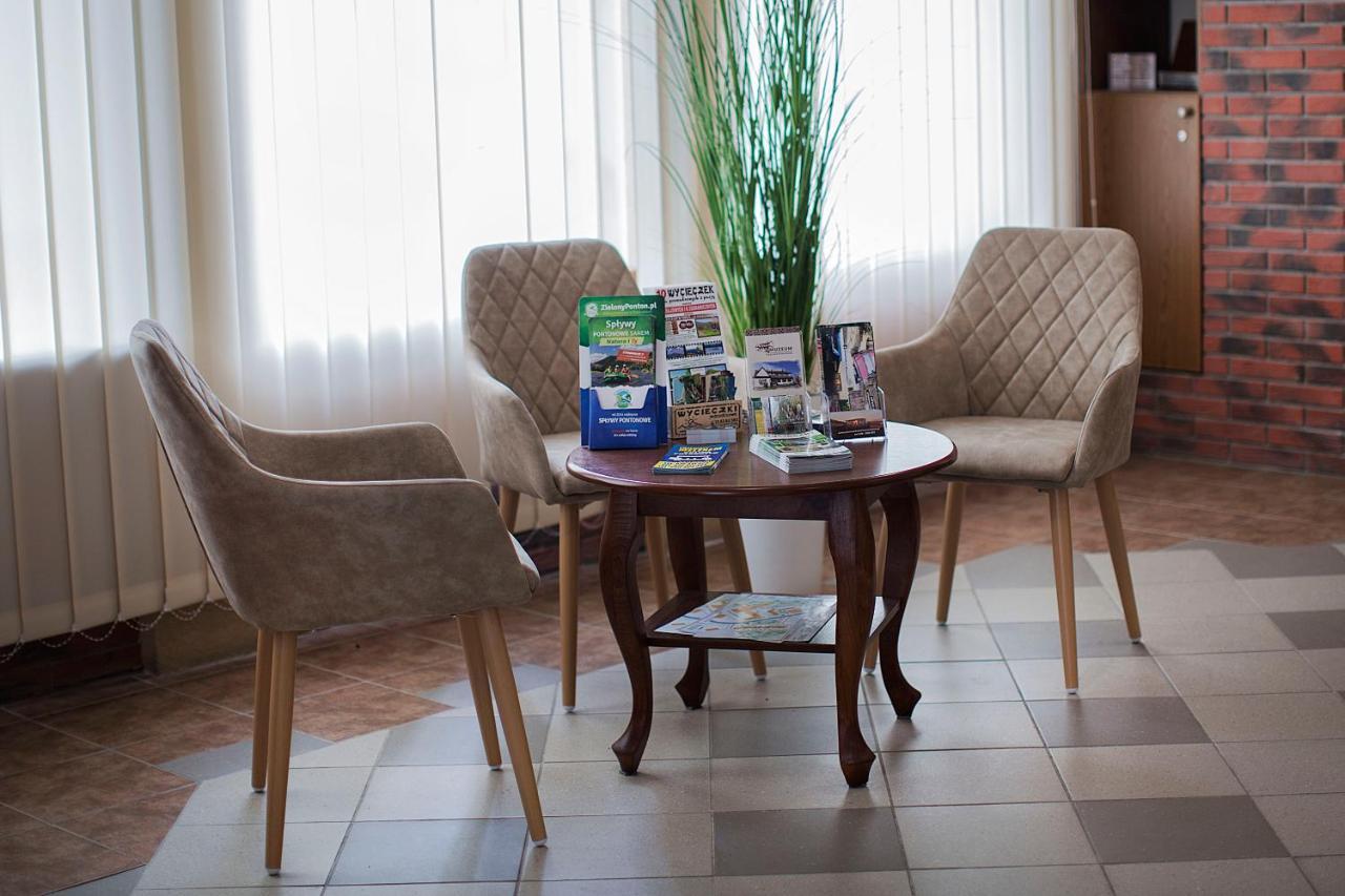 Dw Halicz Hotel Солина Екстериор снимка