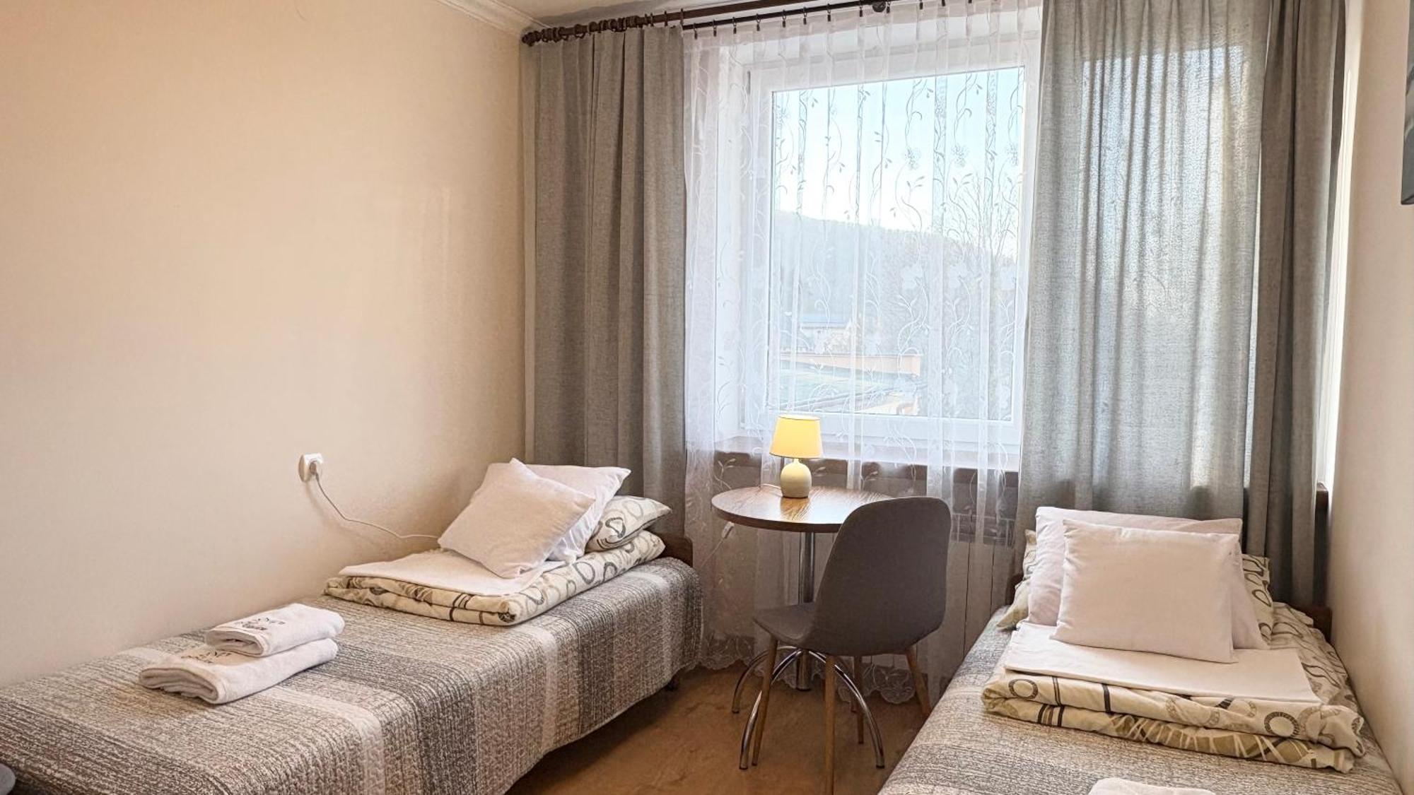 Dw Halicz Hotel Солина Екстериор снимка
